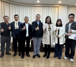 銀光好居聯盟理事長許育寧一行拜會謝國樑