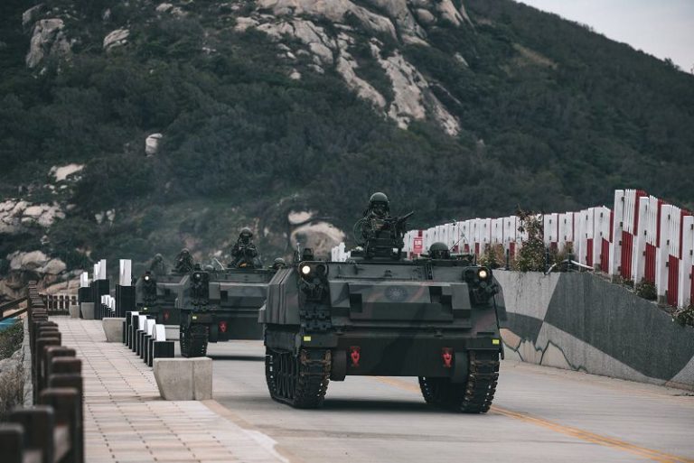 鄭麗文邀藍委討論國防特別條例　