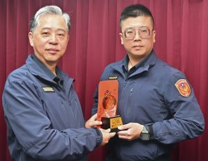 陳佳瑋助氣喘女送醫 獲表揚