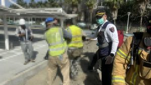 高雄好市多工地2工人身體不適 送醫無生命危險