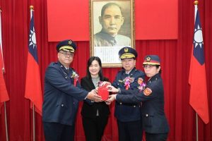 王貞惠接任集集首位女分局長