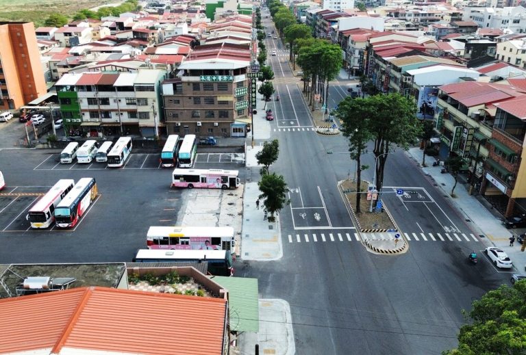 旗山延平一路人行道改善 完工