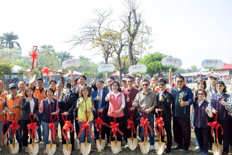 台日韓齊聚屏東植樹傳愛
