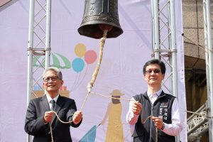 在臺中豐樂公園愛心園遊會 看見熱情共善的人潮