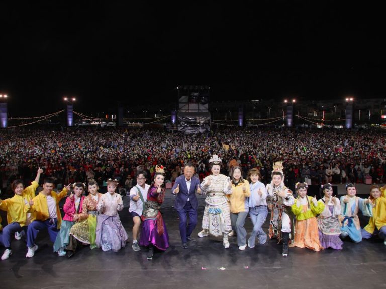 明華園經典大戲「花燈六百年」 點亮2026台灣燈會