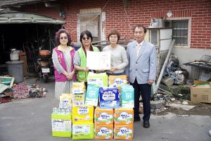 彰化縣長候選人陳素月偕團隊守護植物人家庭