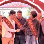 南投選戰開打 許淑華、溫世政首次廟前同框握手寒暄