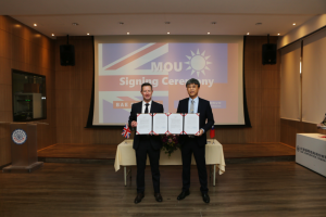 台船與BAE Systems 簽署合作備忘錄