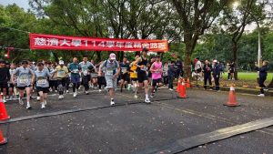 慈大路跑 師生展現體力耐力毅力