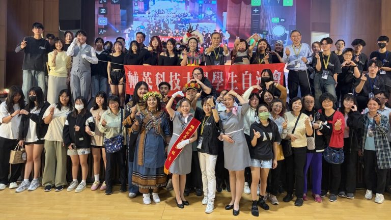 輔英科大社團博覽會 熱鬧登場