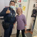 電梯外徘徊引關懷 民族警暖心助返家