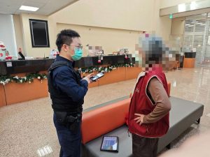 冒充知名董事長秘書誘投資 民族警即時戳破騙局