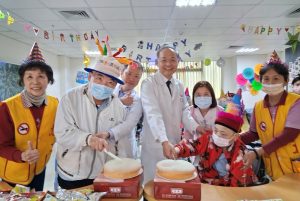 北榮桃園分院慶生會 共度歡樂時光