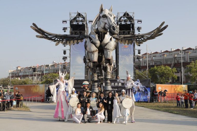 台灣燈會獨嘉亮相 飛天白馬秀搶先開箱
