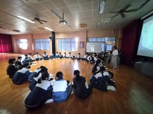 行行出狀元步步逐夢想 臺南慈中職業達人分享