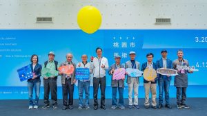 桃園美術家邀請展開幕 張善政：在地藝術能量匯聚國門