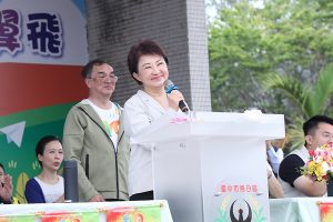 烏日國小110週年校慶盧市長幽默親祝賀