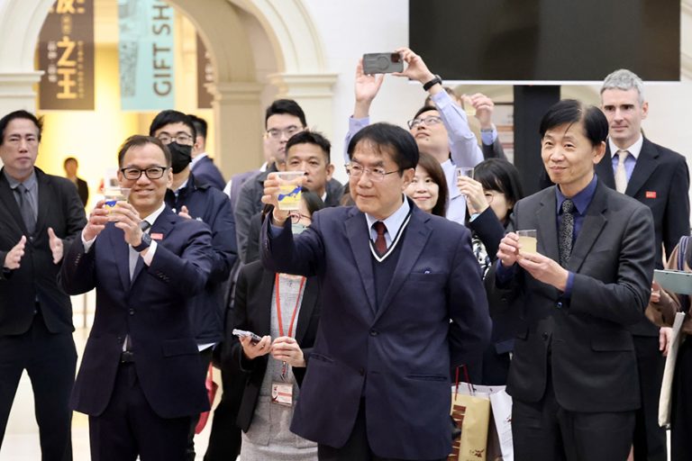 英國在台辦事處台南辦感恩茶會 黃偉哲盼深化交流