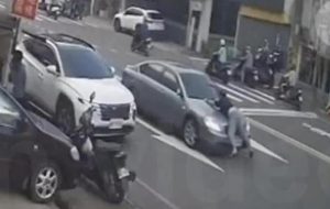 車手逃逸撞傷2人判8年9月徒刑