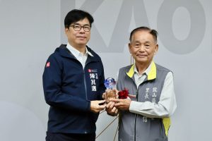 高市府表揚20位深耕基層三等內政專業獎章得獎里長
