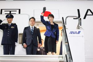 高市早苗訪美與川普會談聚焦中東