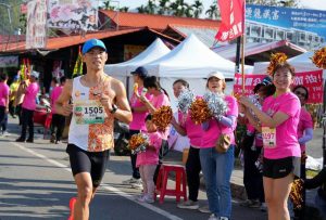 集集國際半馬開跑 29國跑者飽覽小鎮風光