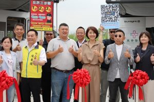 東華醫院行動醫療車啟用　提升南投偏鄉醫療可近性
