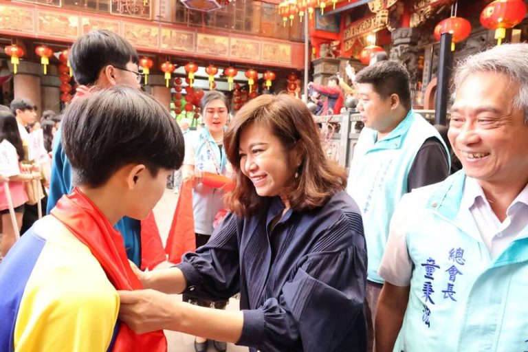 基市學校學生家長會 慈雲寺辦祈福