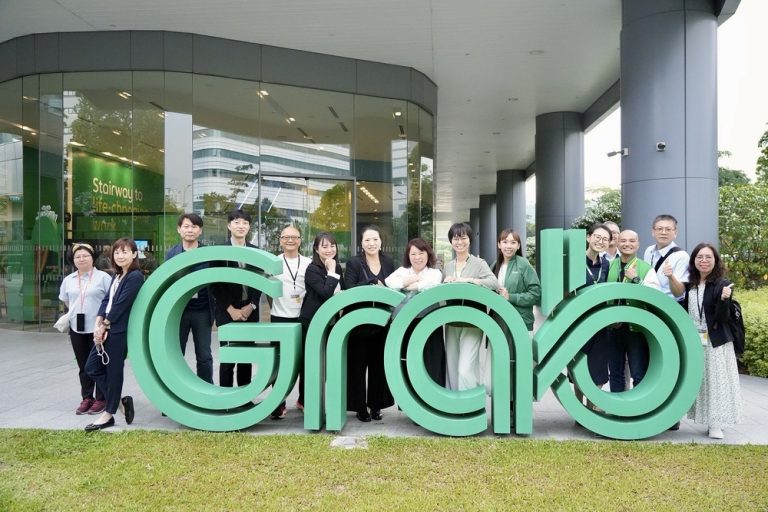 黃敏惠率團赴新加坡 借鏡智慧治理