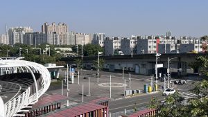 輕軌捷運轉乘遮陽設施 三處示範點六月中完工