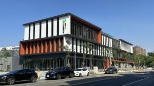 三民運動中心主場館完工 將移交運發局接力營運裝修