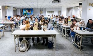 動保處犬貓牙科講座熱鬧登場 30毛孩齒度大開