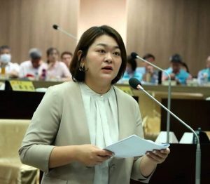 南投辦「兩湖論壇」花費近300萬元 議員沈夙崢質疑實質效益