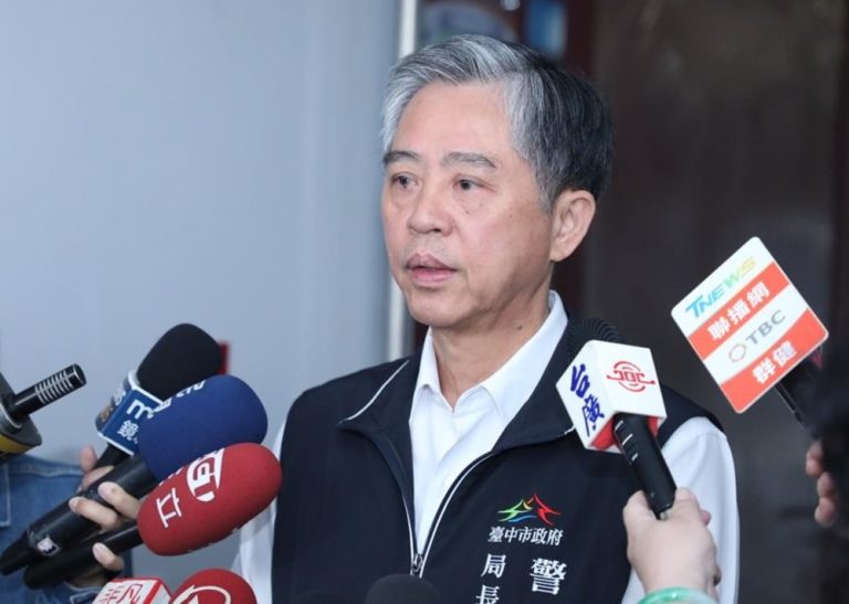 周俊銘丟棄辣椒水 警方當場查扣罐子