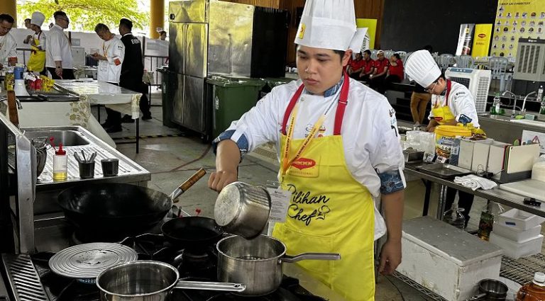 嘉藥西餐隊遠征砂拉越國際廚藝賽 勇奪4銀2銅