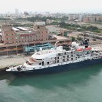 島嶼天空郵輪首航台中港