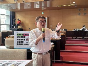 避讓救護車仍遭開單 李中籲警察局從寬認定