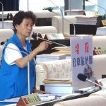 沈佑蓮爭取公車站牌設置愛心服務鈴