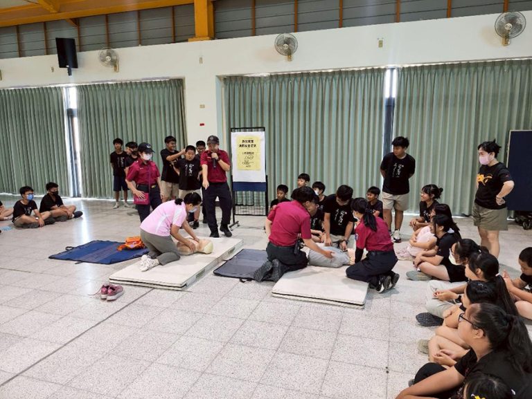 消防局明宗國小消防體驗 防災教育往下扎根