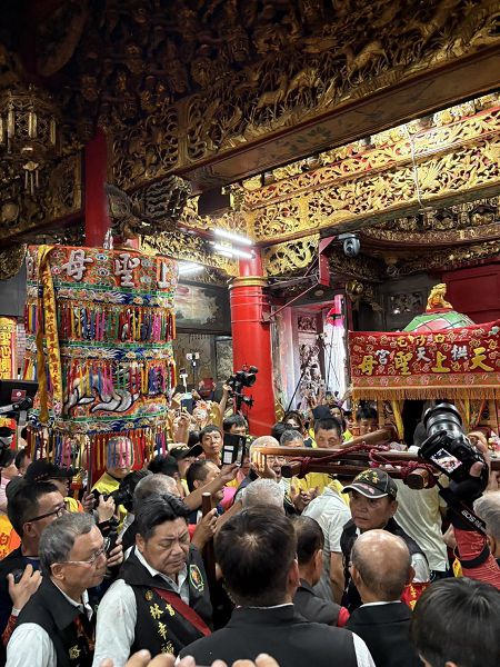 白沙屯媽祖進香圓滿回宮 46萬香燈腳隨行寫歷史新頁