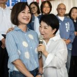 盧秀燕南下高雄挺柯志恩 軟性訴求「媽媽心」爭取基層民心