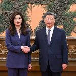 習鄭會人民大會堂登場 習近平：把兩岸關係的未來牢牢掌握在中國人自己手中