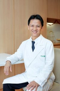 搶救15萬外送員！花蓮慈院復健醫學部4招「嬋柔伸展」告別手麻背痛