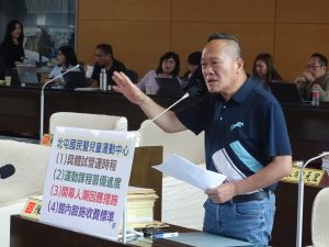 陳成添關心北屯國兒運進度