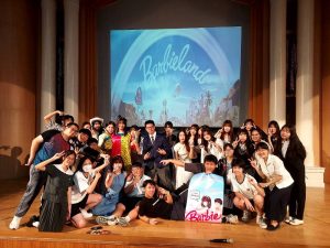 臺南慈中雙語班話劇展演《Barbie》演繹自我成長