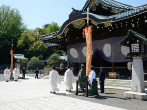 高市早苗向靖國神社納供品未參拜 大陸提強烈抗議