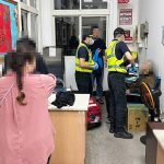 風雨夜裡的守護 頭家警即時救援高齡翁