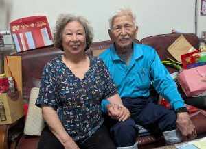 從事洗衣業67年 林阿龍當選模範勞工