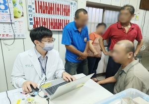 縮短醫療城鄉差距 亞大偏鄉巡迴啟航