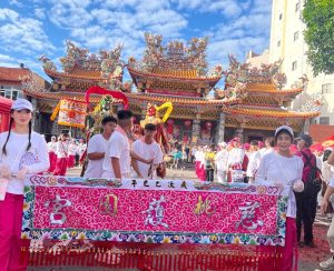 慶天上聖母誕辰 桃園慈護宮遶境祈福